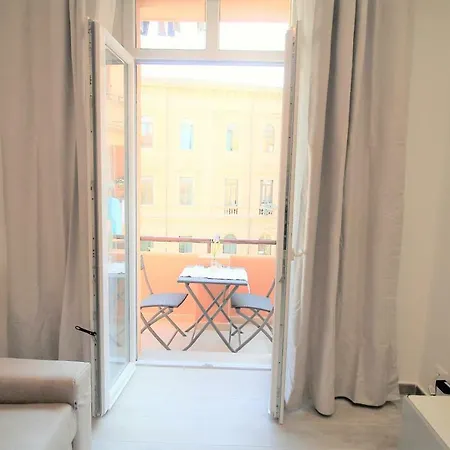 Secondopiano アパート *